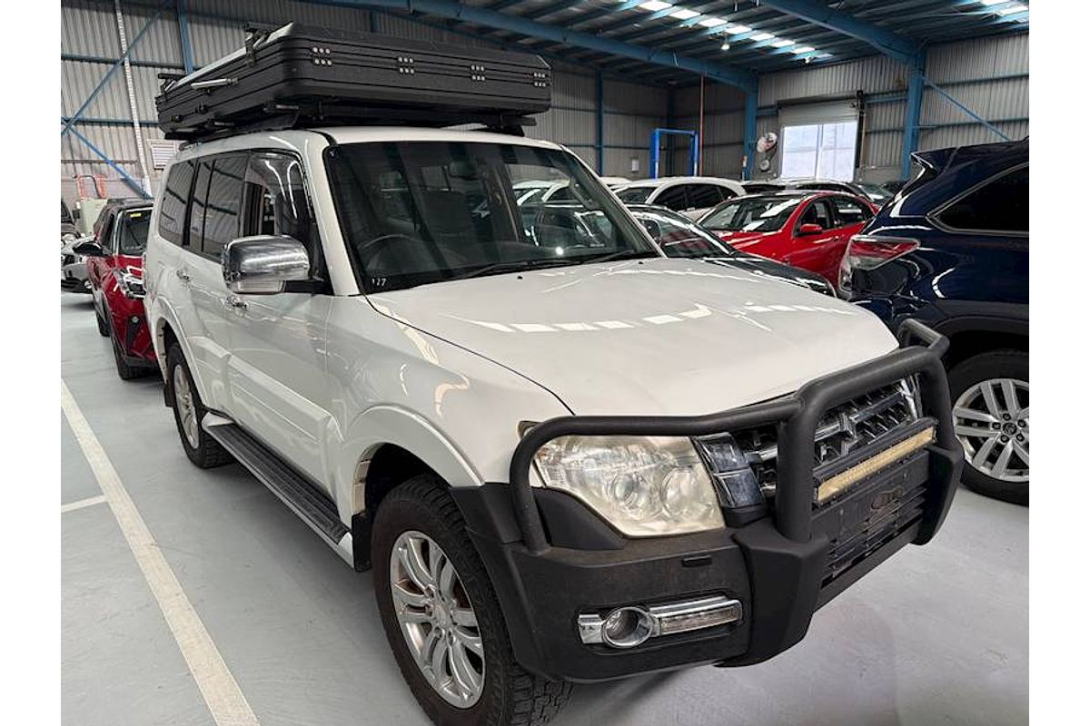2015 Mitsubishi Pajero GLX NX