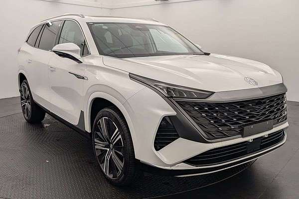 2025 MG QS Essence IS31