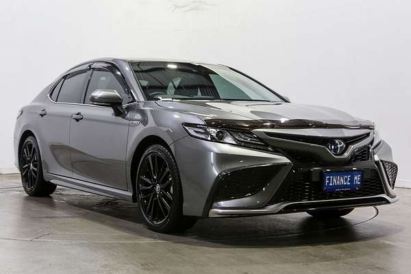 2022 Toyota Camry SX AXVH70R