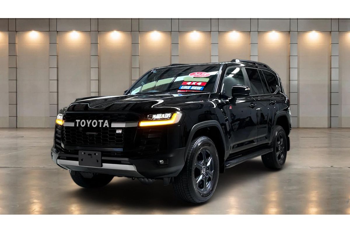 2025 Toyota Landcruiser GR Sport FJA300R