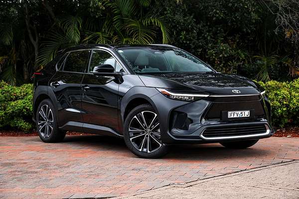 2024 Toyota bZ4X YEAM15R