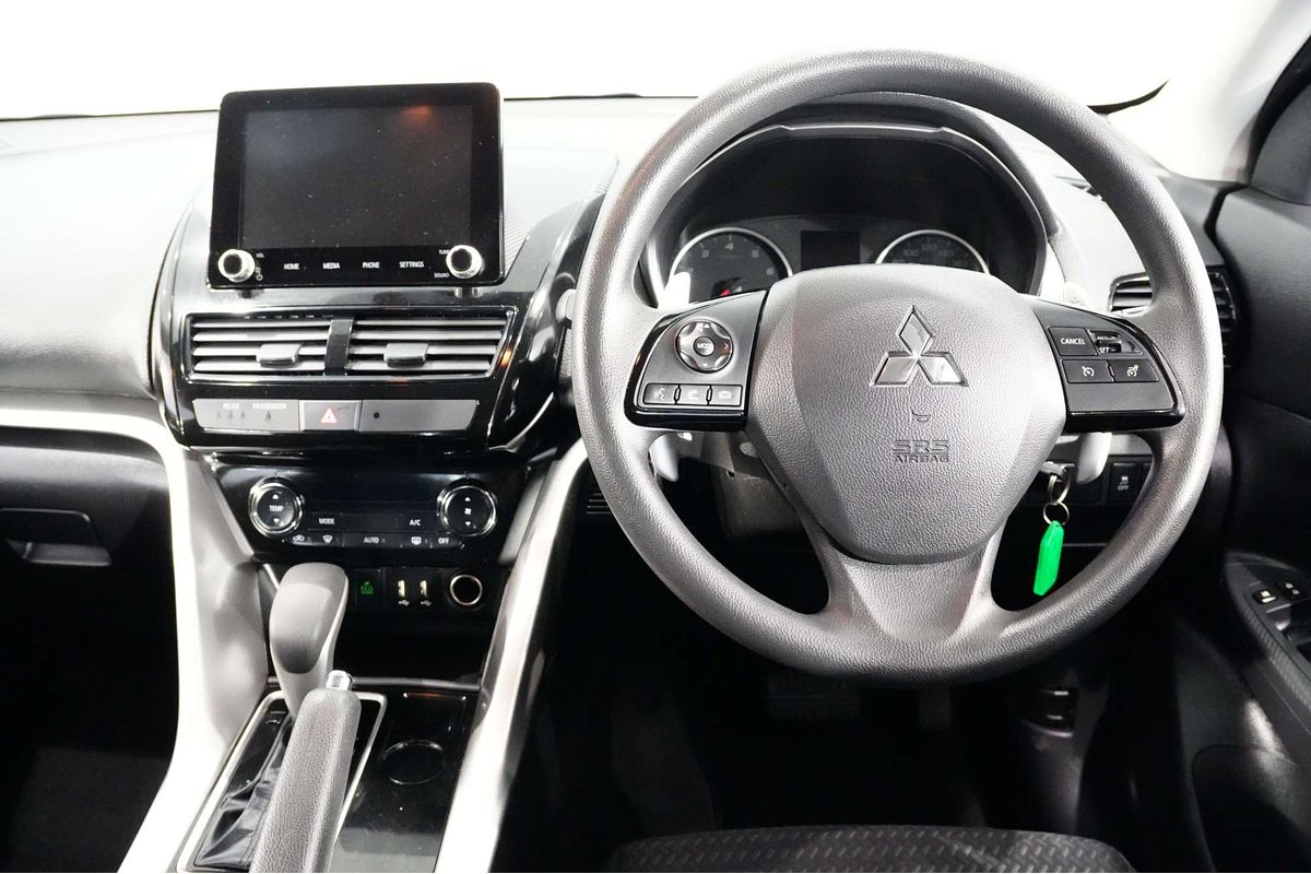 2024 Mitsubishi Eclipse Cross ES YB