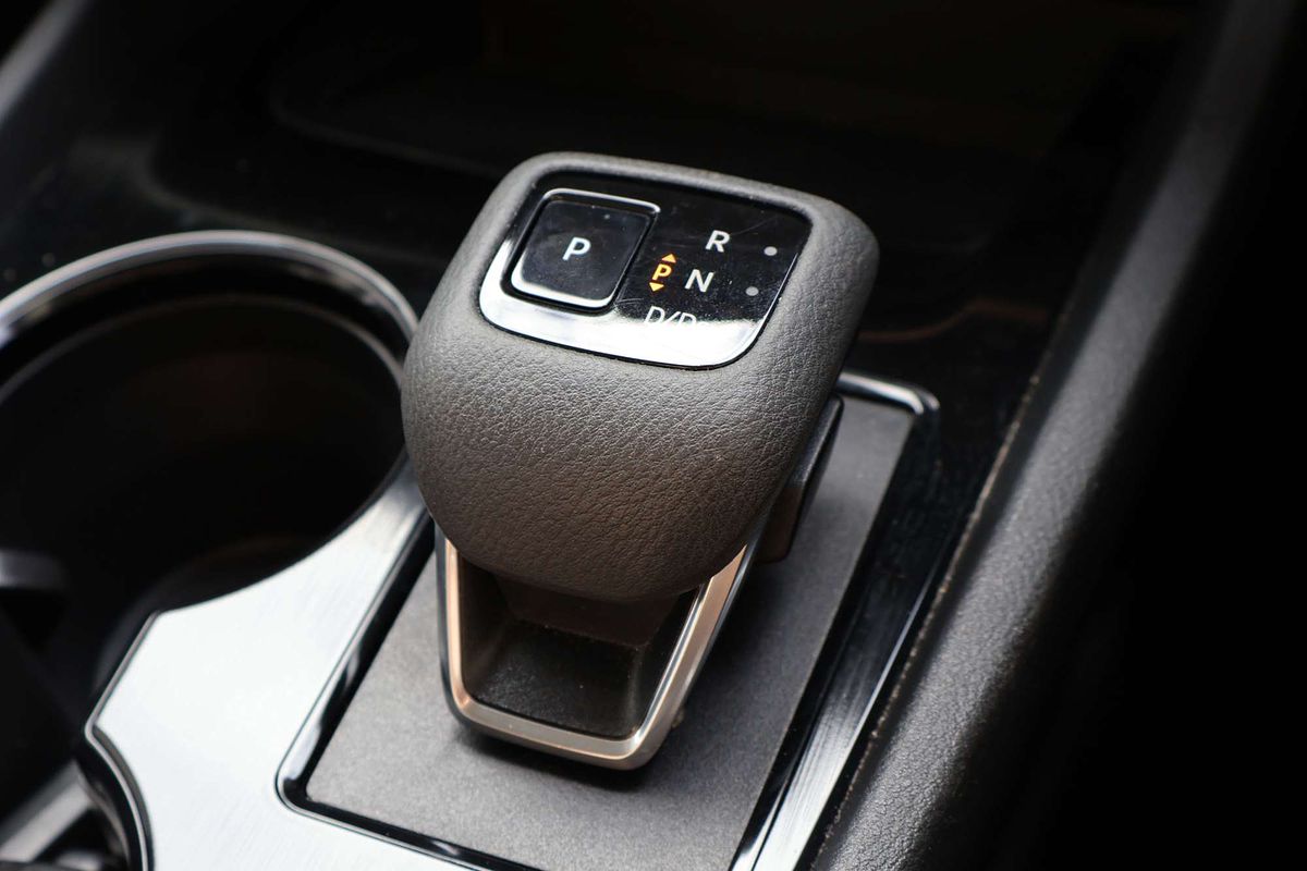 2024 Nissan X-TRAIL ST T33