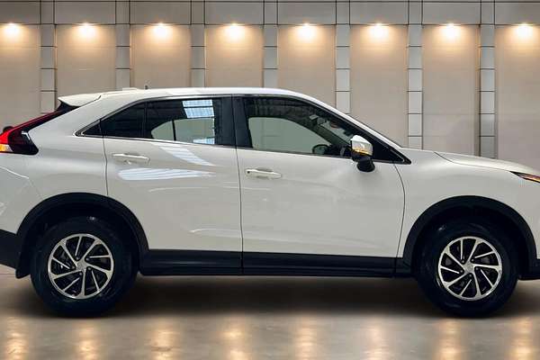2024 Mitsubishi Eclipse Cross ES YB
