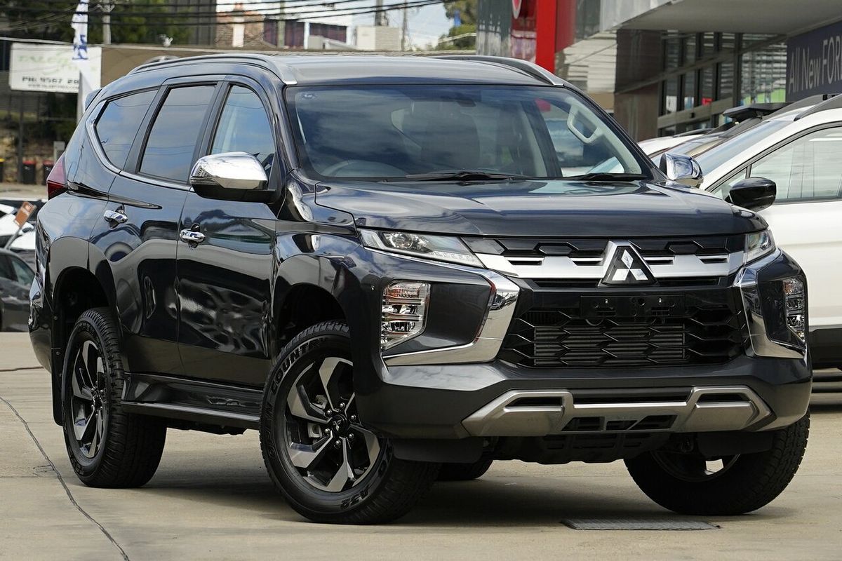 2024 Mitsubishi Pajero Sport GLS QG