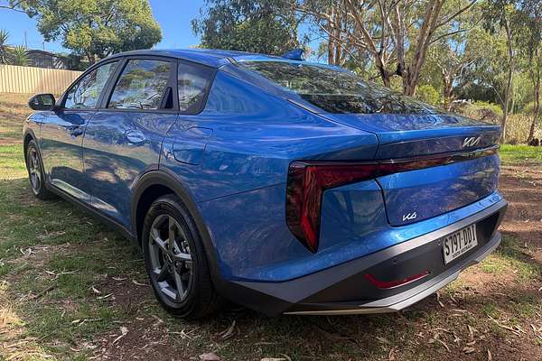 2024 Kia K4 S CL4m thumb-5