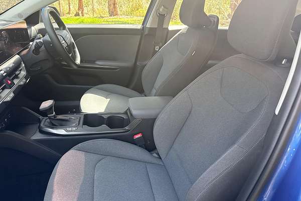 2024 Kia K4 S CL4m thumb-21