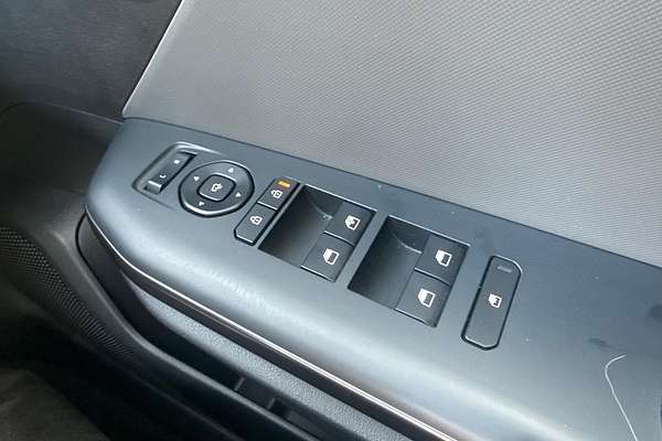 2024 Kia K4 S CL4m thumb-29