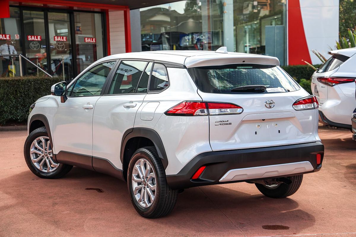 2024 Toyota Corolla Cross GX MXGA10R