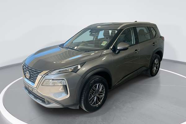 2024 Nissan X-TRAIL ST T33