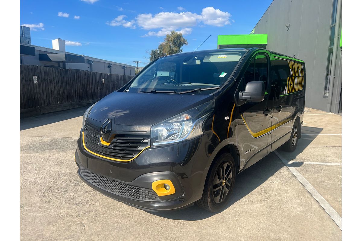 2017 Renault Trafic Formula Edition X82 SWB Low Roof