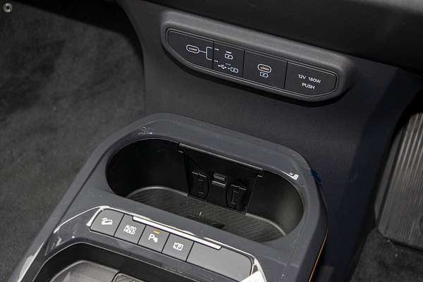 2025 Kia EV5 Air Long Range OVc thumb-2