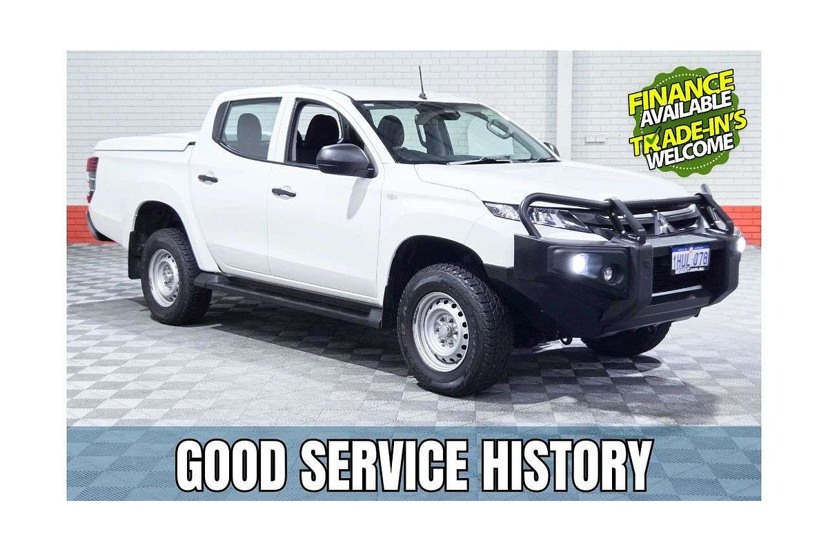 2022 Mitsubishi Triton GLX MR 4X4