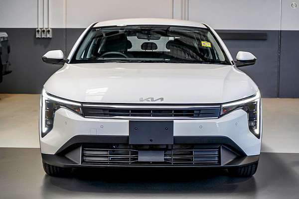 2025 Kia K4 S CL4m thumb-1