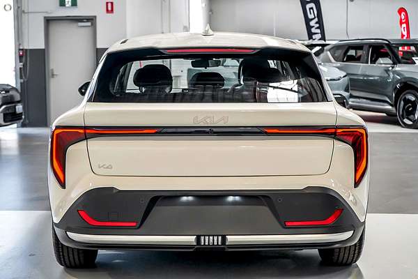 2025 Kia K4 S CL4m thumb-2