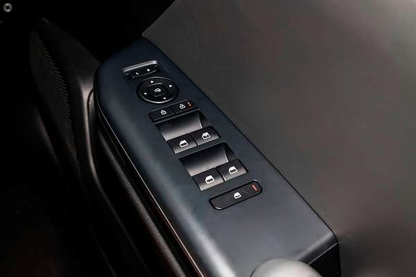 2025 Kia K4 S CL4m thumb-13