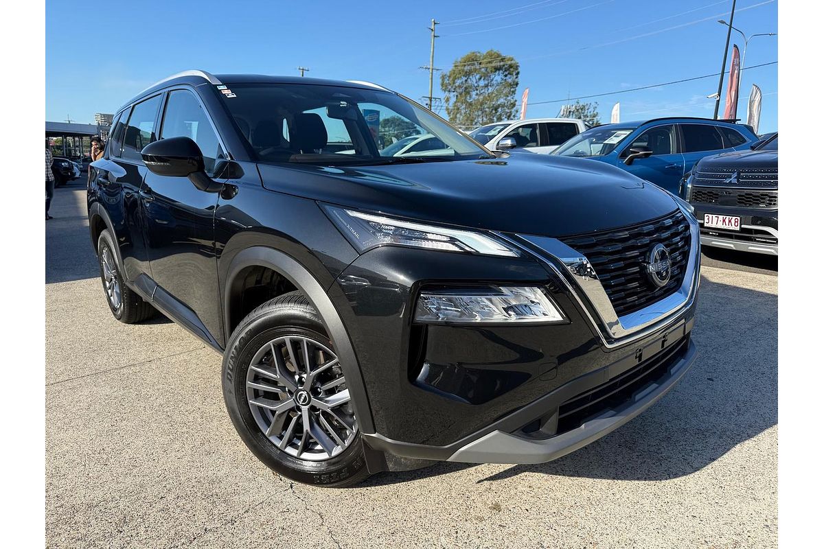 2025 Nissan X-TRAIL ST T33