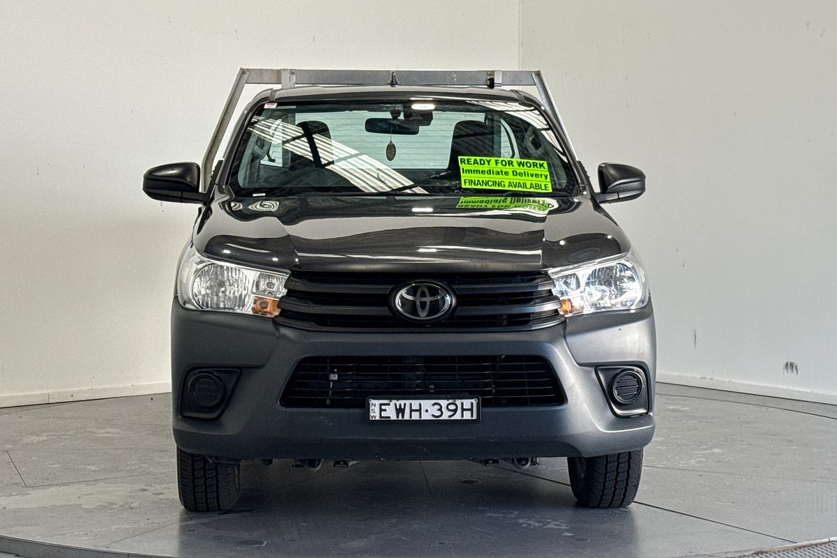 2022 Toyota Hilux WORKMATE (4x2) TGN121R 4x2