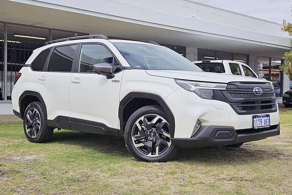 2025 Subaru Forester Hybrid S6