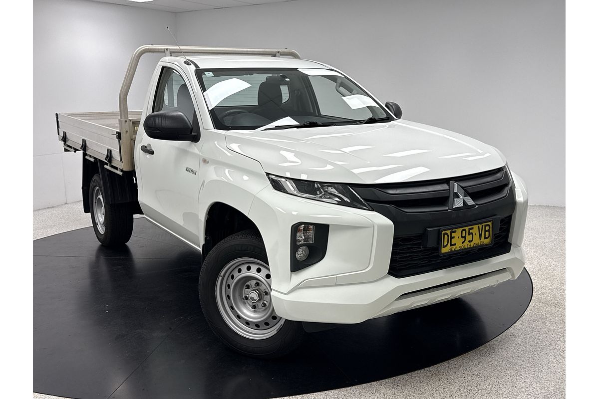 2022 Mitsubishi Triton GLX MR 4X4