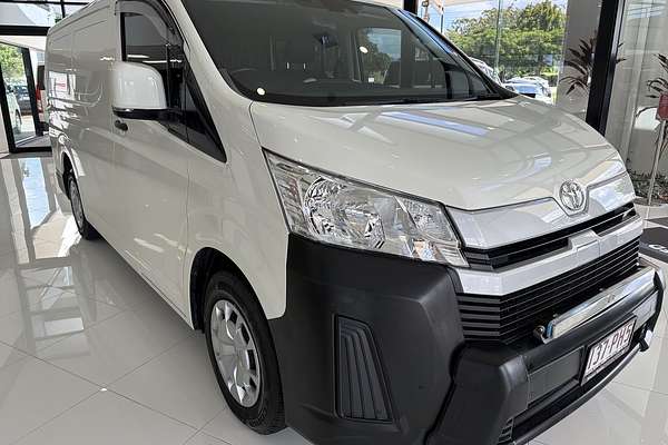 2024 Toyota Hiace GDH300R LWB