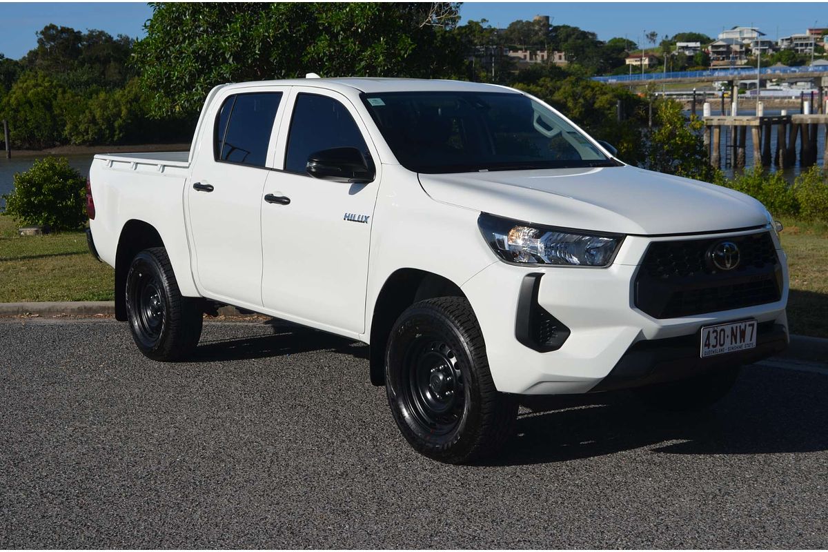 2025 Toyota Hilux