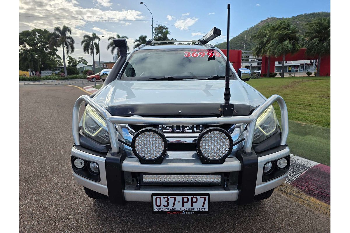 2017 Isuzu MU-X LS-T