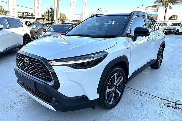 2024 Toyota Corolla Cross Atmos MXGH10R
