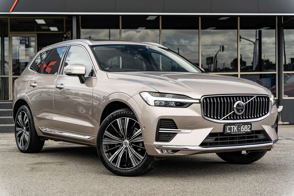 2023 Volvo XC60 Ultimate B5 Bright