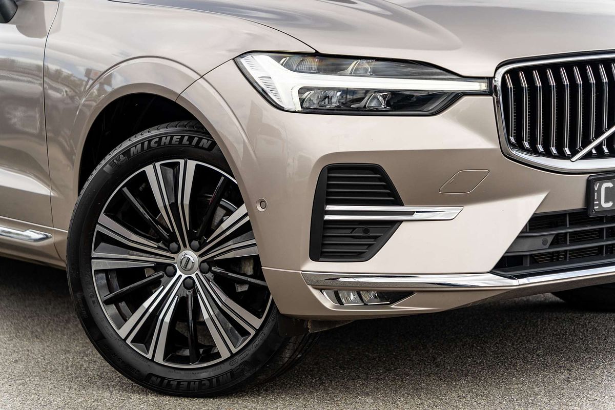2023 Volvo XC60 Ultimate B5 Bright