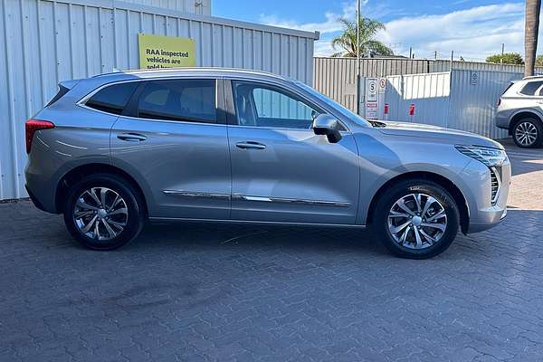 2022 GWM Haval Jolion Lux A01 thumb-4