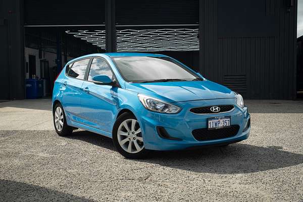 2017 Hyundai Accent Sport RB6