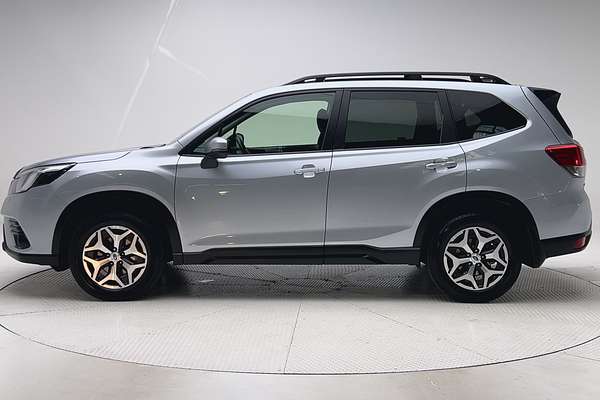 2024 Subaru Forester 2.5i S5 thumb-4