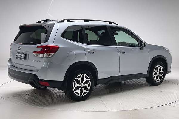 2024 Subaru Forester 2.5i S5 thumb-7