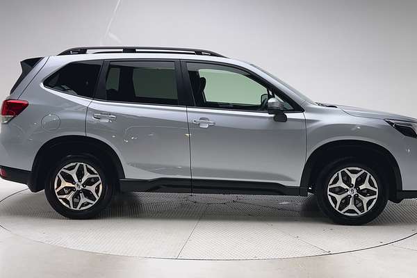 2024 Subaru Forester 2.5i S5 thumb-8