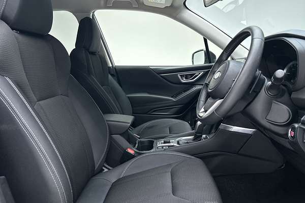 2024 Subaru Forester 2.5i S5 thumb-12