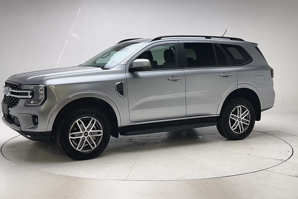 2025 Ford Everest Trend 2.0L thumb-3