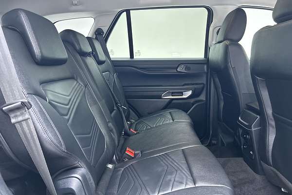 2025 Ford Everest Trend 2.0L thumb-11