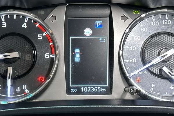 2022 Toyota Hilux SR GUN126R 4X4 thumb-12