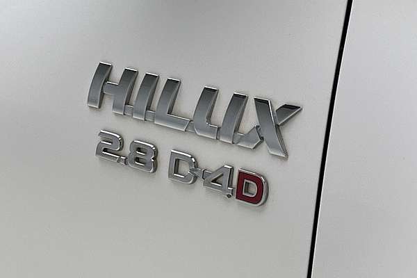 2022 Toyota Hilux SR GUN126R 4X4 thumb-20