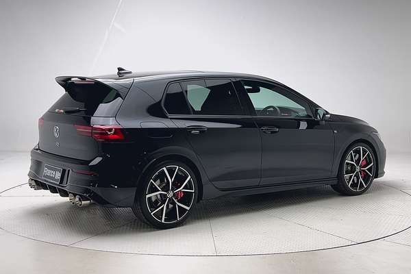 2024 Volkswagen Golf R 8 thumb-7