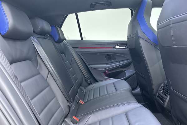 2024 Volkswagen Golf R 8 thumb-11