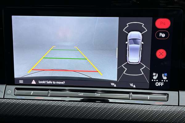 2024 Volkswagen Golf R 8 thumb-15