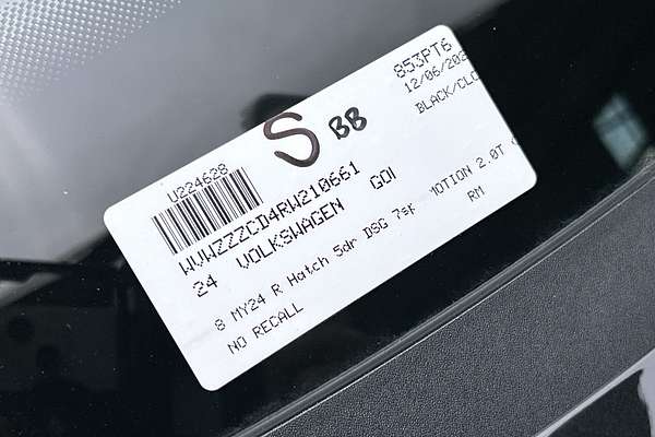 2024 Volkswagen Golf R 8 thumb-23