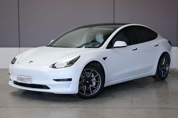 2023 Tesla Model 3 Rear-Wheel Drive