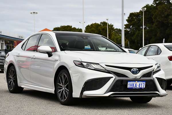 2021 Toyota Camry SL AXVH70R