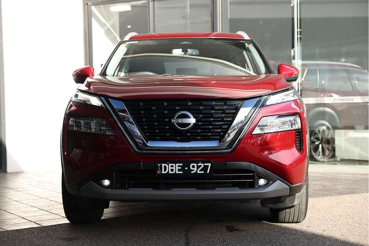 2024 Nissan X-TRAIL ST-L T33