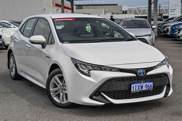 2022 Toyota Corolla Ascent Sport Hybrid ZWE211R