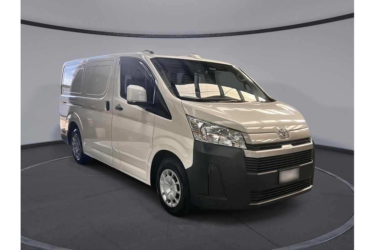 2024 Toyota Hiace GDH300R