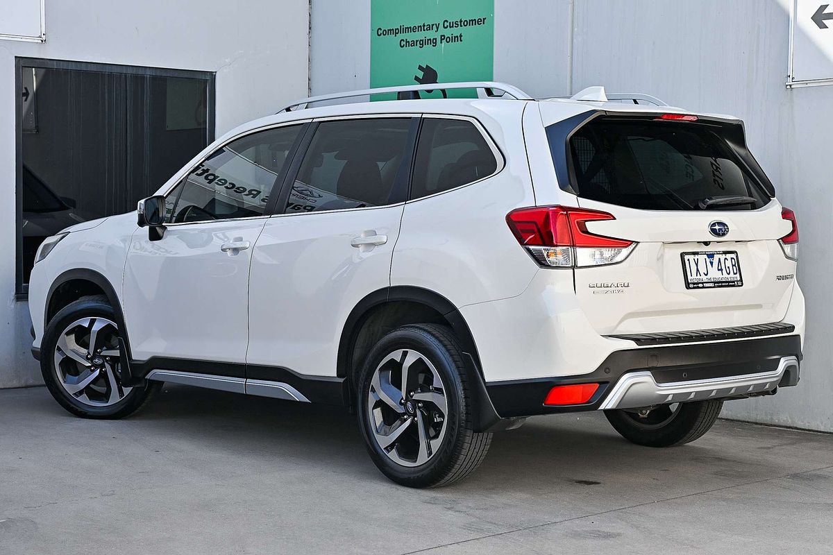 2023 Subaru Forester 2.5i-S S5